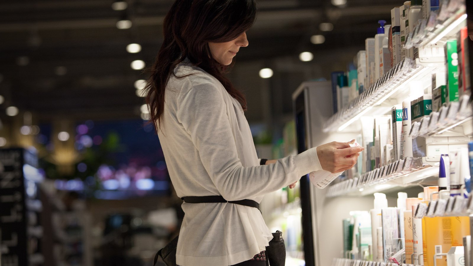 Nicolis Project | in-store digital communication profumeria_bg_ Settori  