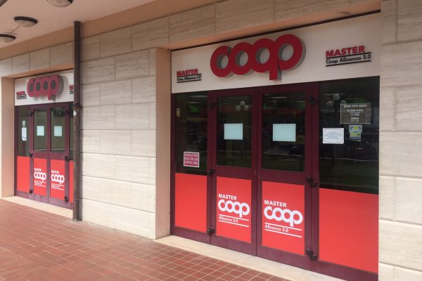 Nicolis Project | in-store digital communication IMG_7301-600x400 Nicolis Project | in-store digital communication IMG_7301-600x400 Il Gruppo AZ installa in 11 punti vendita le soluzioni di comunicazione in-store Nicolis Project