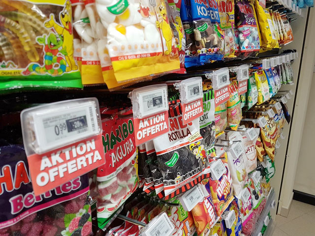 Nicolis Project | in-store digital communication etichette-elettroniche_Despar Nicolis Project | in-store digital communication etichette-elettroniche_Despar Le etichette elettroniche grafiche e bsystem3 al Kostner Despar di Cornaiano