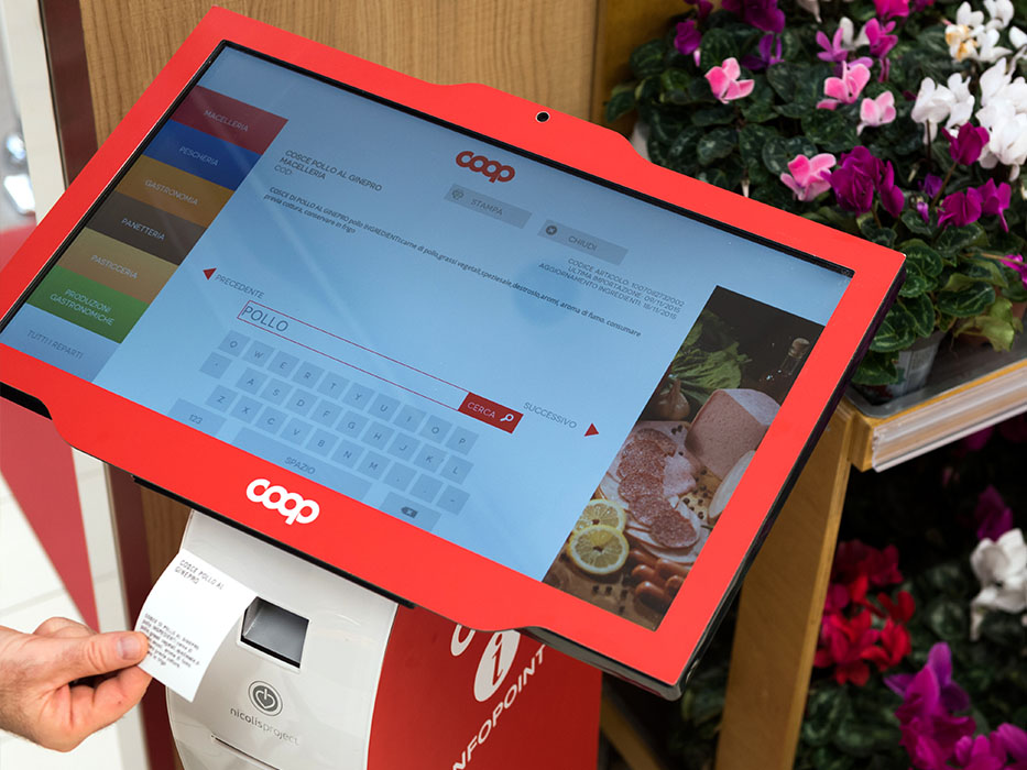 Nicolis Project | in-store digital communication Digital-Signage-kiosk2 Nicolis Project | in-store digital communication Digital-Signage-kiosk2 5 vantaggi del Digital Signage per il tuo punto vendita