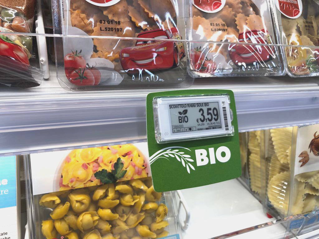 Nicolis Project | in-store digital communication etichette-elettroniche-tigros-supermercato I supermercati Tigros di Castellanza e Assago installano le etichette elettroniche interattive e bsystem3  