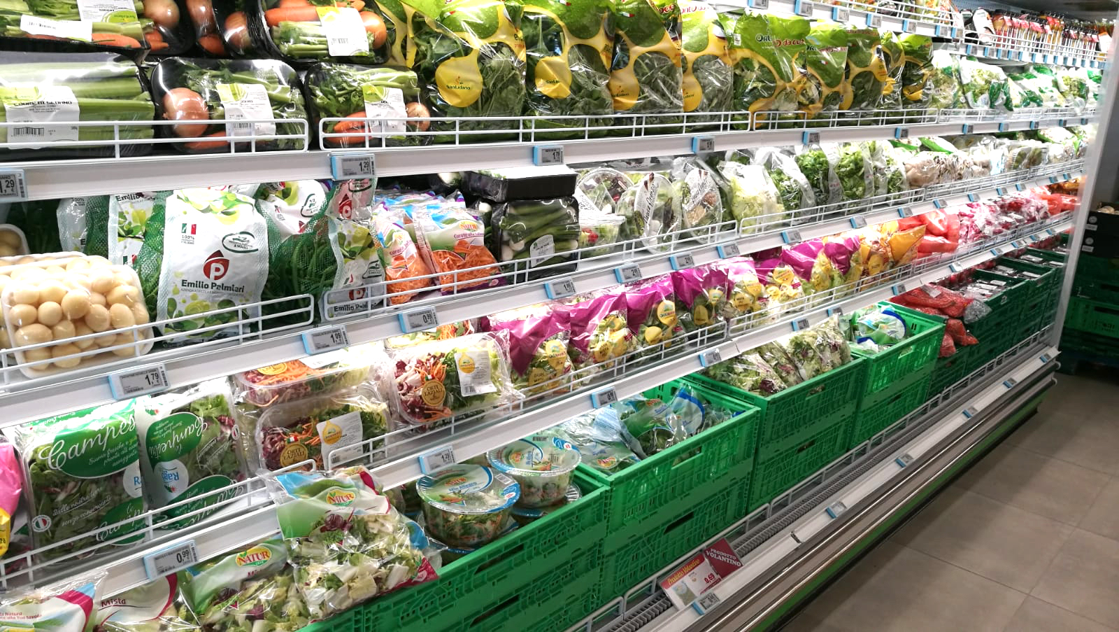 Nicolis Project | in-store digital communication etichette-elettroniche-supermercato-1 Nicolis Project | in-store digital communication etichette-elettroniche-supermercato-1 Cartellini prezzi elettronici nel nuovo MD di Pomezia: tante funzionalità per il personale e numerosi vantaggi per i clienti