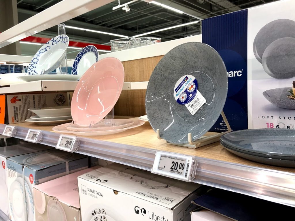 Nicolis Project | in-store digital communication etichette-elettroniche-auchan-torino-04-1024x768 A Torino Auchan rivoluziona l’esperienza del cliente e affida la gestione della comunicazione in-store alle soluzioni digitali offerte da Nicolis Project  