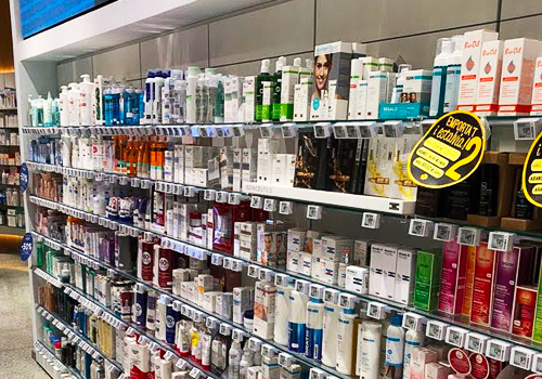 Nicolis Project | in-store digital communication Farmacia-vinamata-Barcelona Nicolis Project | in-store digital communication Farmacia-vinamata-Barcelona La farmacia Viñamata di Barcellona sostituisce le etichette digitali passando da LCD a display grafico