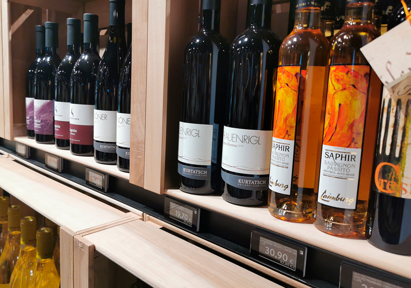 Nicolis Project | in-store digital communication pur-sudtirol-1 Nicolis Project | in-store digital communication pur-sudtirol-1 Pur Südtirol comunica l’unicità dei prodotti dell’Alto Adige con le etichette elettroniche