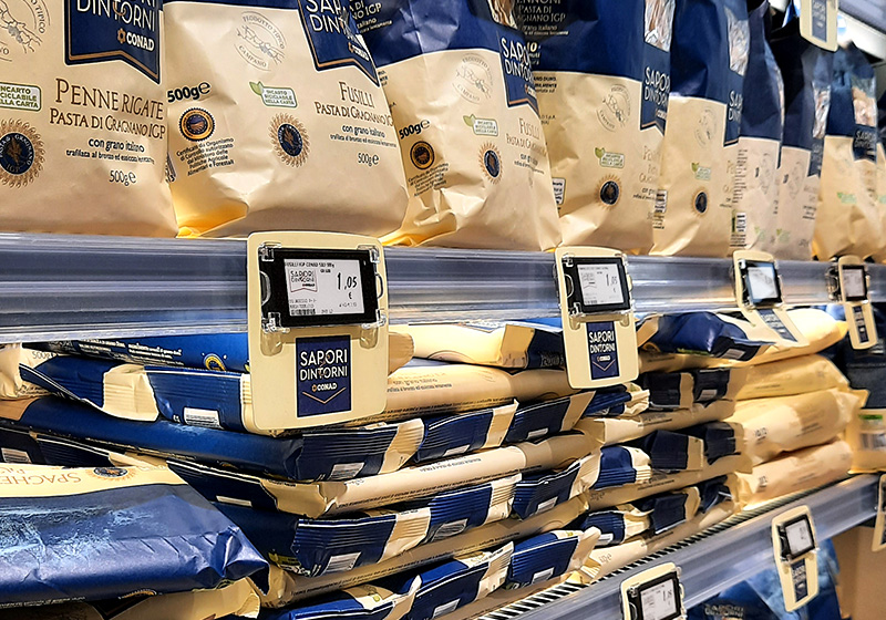 Nicolis Project | in-store digital communication np-conad-sapori-dintorni-bologna-3 Apre Sapori&Dintorni di Conad a Bologna, con Nicolis Project in prima linea  