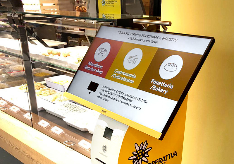 Nicolis Project | in-store digital communication np-mark-up-gallery-4 Nicolis Project | in-store digital communication np-mark-up-gallery-4 Etichette Elettroniche protagoniste: l’articolo di Mark Up con l’intervista a Vincenzo Parisi