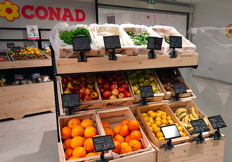 Nicolis Project | in-store digital communication CONAD_News-11 Nicolis Project | in-store digital communication CONAD_News-11 Nuova installazione nel punto vendita Conad DAO a Selva di Val Gardena: quando l’Evoluzione Digitale sposa la tradizione