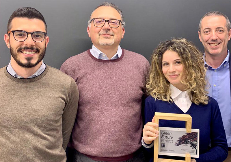 Nicolis Project | in-store digital communication News-premio-ABBI-GROUP-2 Nicolis Project | in-store digital communication News-premio-ABBI-GROUP-2 Abbi Group premiato per il Green Future Project. “Sostenibilità è anche creazione di valore duraturo” dichiara Annis, AD