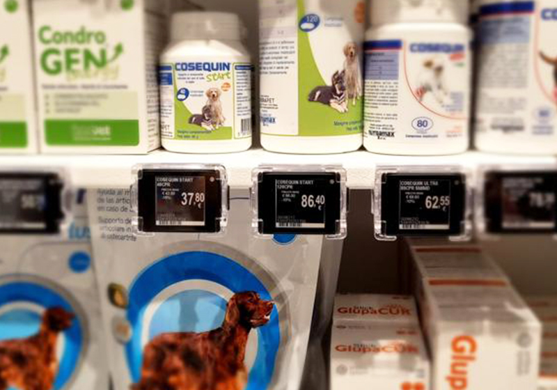 Nicolis Project | in-store digital communication News-Petshop-Giulius-Milano_4 Le etichette nebular nel più grande Petstore d'Europa: inaugurato il nuovo punto vendita Giulius a Milano  