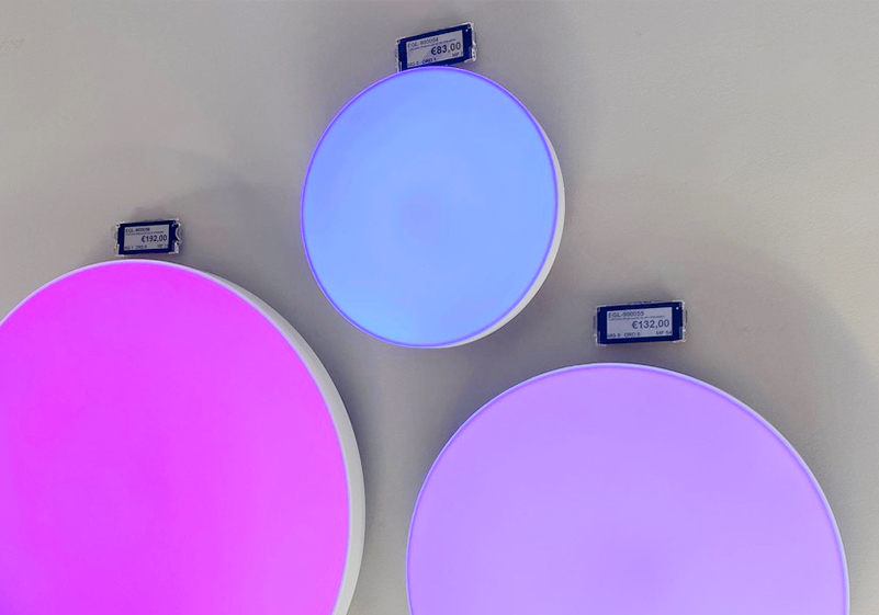 Nicolis Project | in-store digital communication np-News-Installazione-Luce-4 Expo Luce a Roma: una nuova luce al punto vendita grazie alle etichette elettroniche digitali  