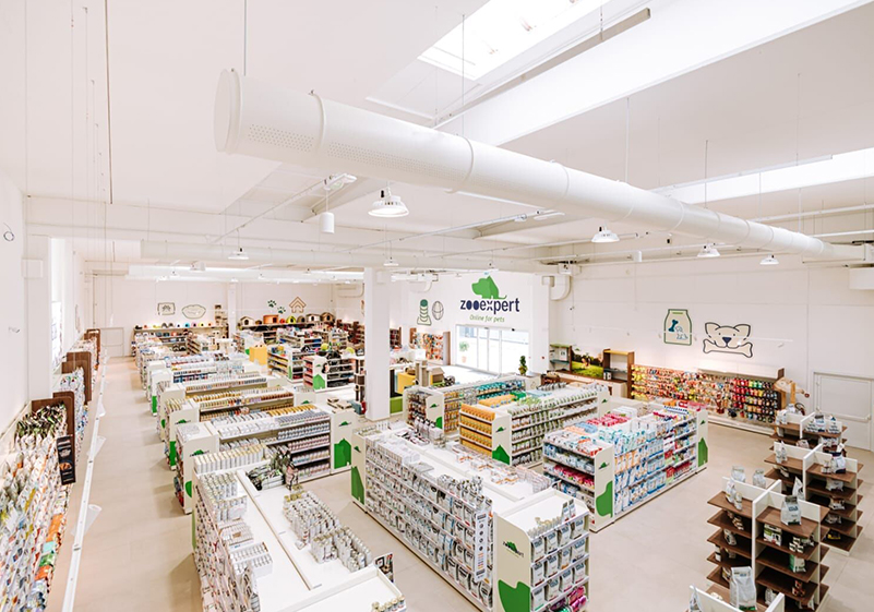 Nicolis Project | in-store digital communication np-News-Installazione-Zooexpert-4 Zooexpert, leader del settore Petshop sceglie le etichette elettroniche nebular per un retail all’avanguardia  