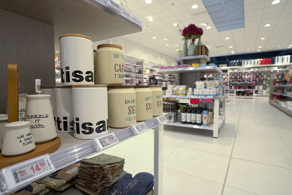 Nicolis Project | in-store digital communication DSC09986 Soluzioni digitali per punti vendita di arredamento e articoli per la casa  