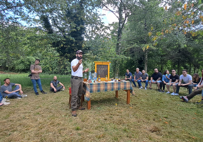 Nicolis Project | in-store digital communication np-img-news-giornata-apicolutra-4 Nicolis Project | in-store digital communication np-img-news-giornata-apicolutra-4 Nicolis Project Promuove la Sostenibilità e l'Amore per le Api